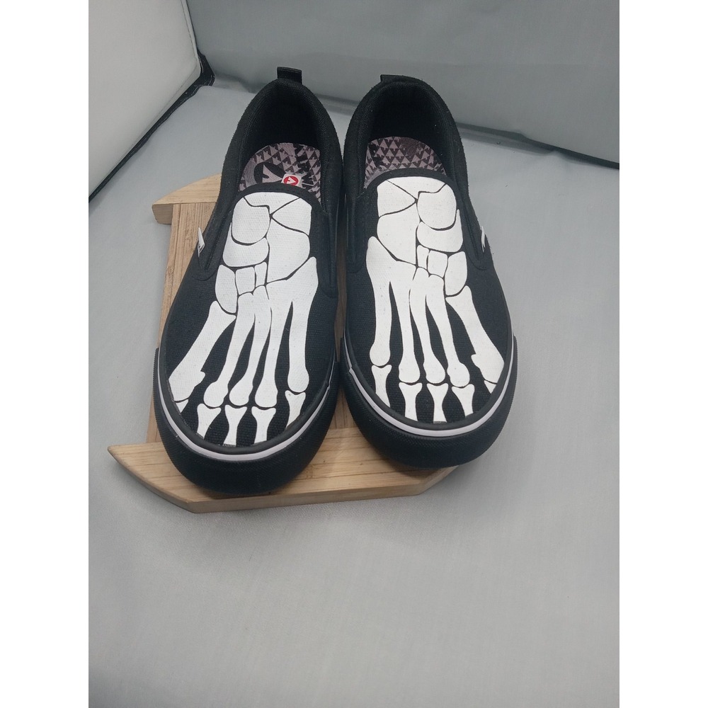 BOY'S AIRWALK-SIDEKICK CANVAS FABRIC SKELATON SLIP‎ ON BLACK ATHLETIC Shoes Sz 5 - Picture 4 of 16
